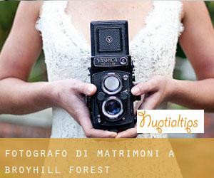 Fotografo di matrimoni a Broyhill Forest