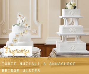 Torte nuziali a Annaghroe Bridge (Ulster)